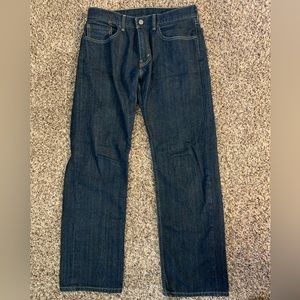 Levi Jeans 32 x 32 Straight Leg